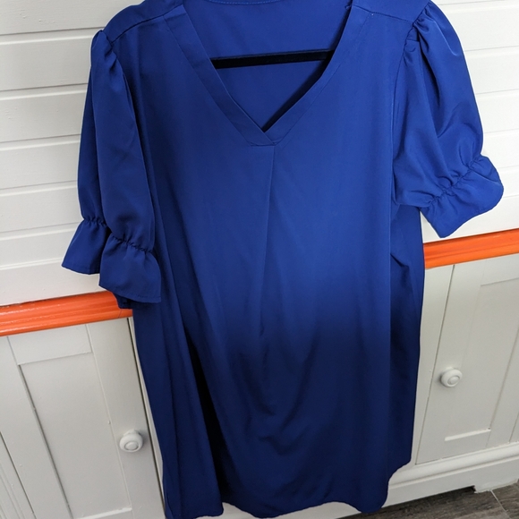 Blue dress - Picture 1 of 2